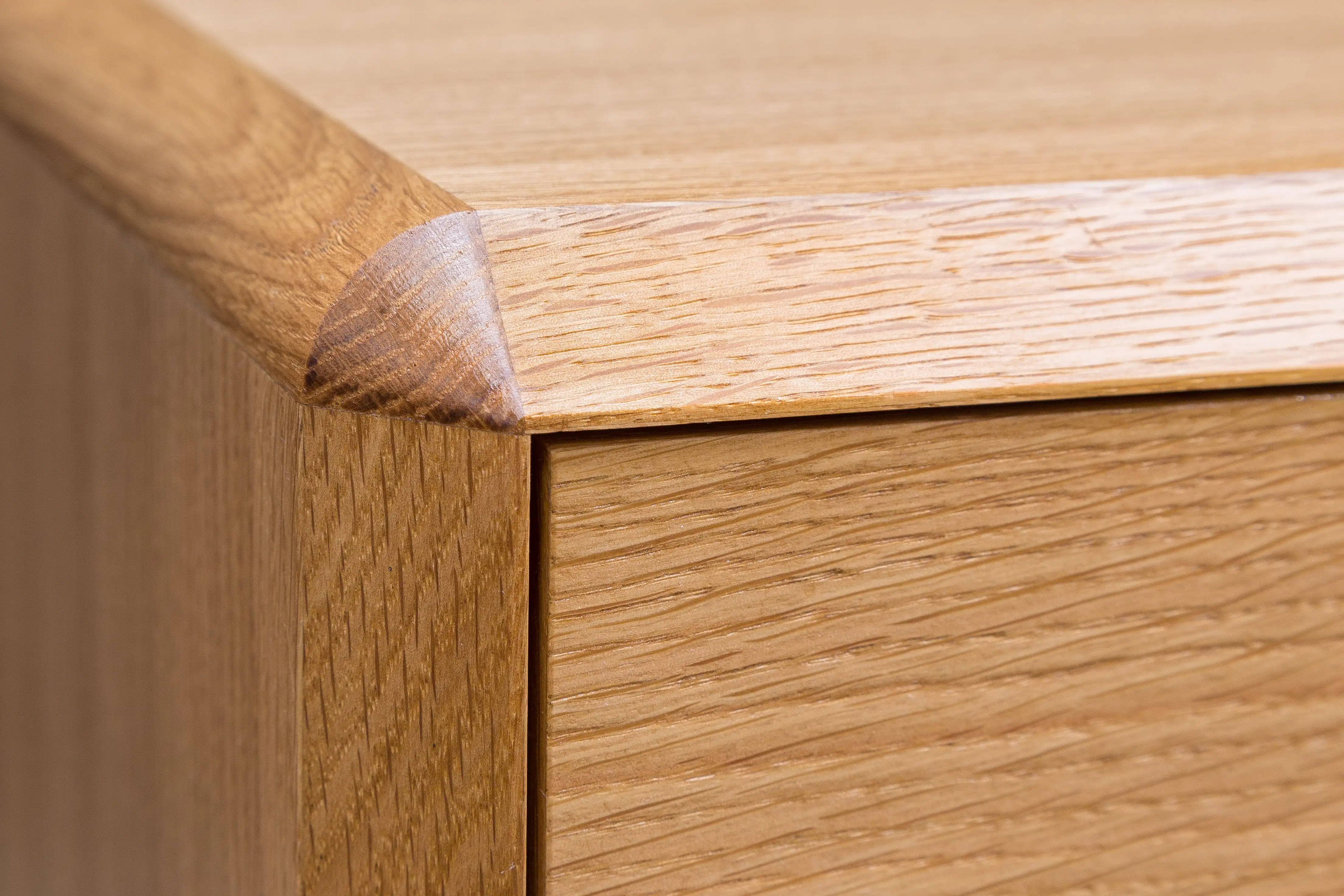 Commode AoM